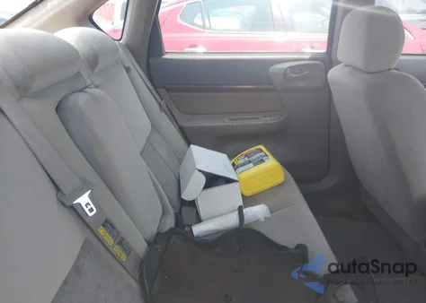 2004 Chevrolet Impala z USA, uszkodzony, nr VIN 2G1WF52K449449769